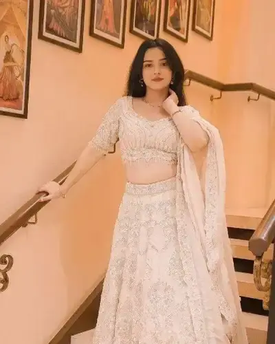 Escort Gopiballavpur